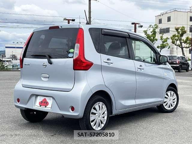 Nissan DAYZ 2016-12 7722585-2