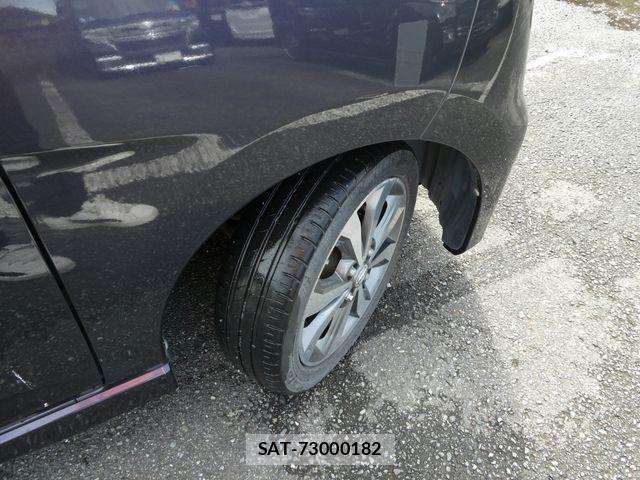 Nissan DAYZ 2014-01 7876071-9