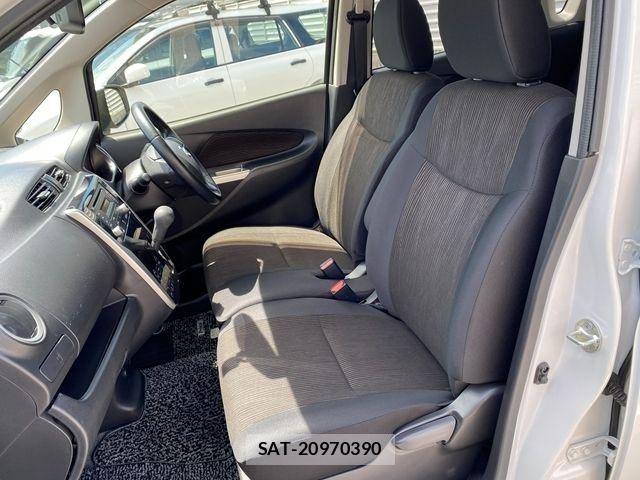 Nissan DAYZ 2014-02 7876083-14
