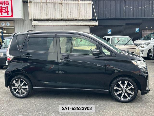 Nissan DAYZ 2018-01 7876068-5