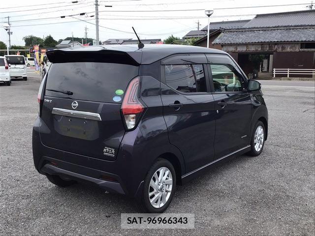 Nissan DAYZ 2019-11 7876056-4