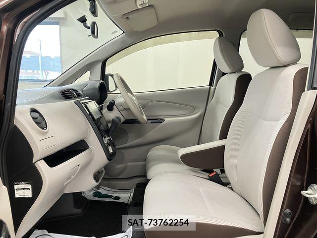 Nissan DAYZ 2017-07 7876079-18