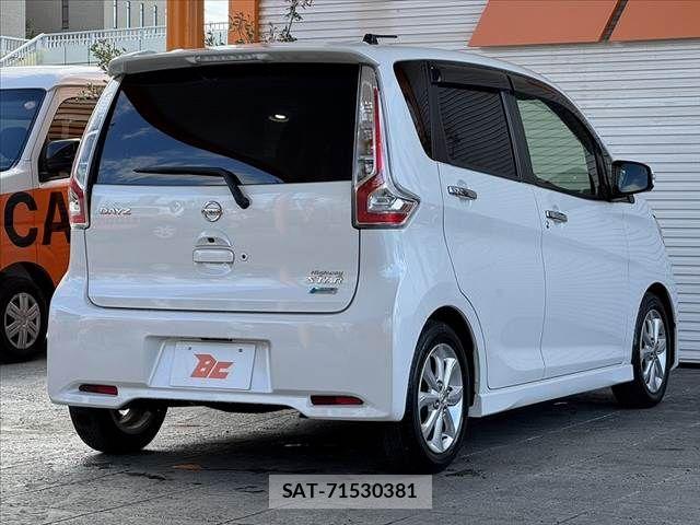 Nissan DAYZ 2016-11 7876069-12
