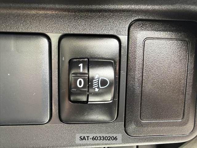 Nissan DAYZ 2017-06 7902501-22