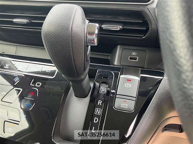 Nissan DAYZ 2023-11 7902493-10