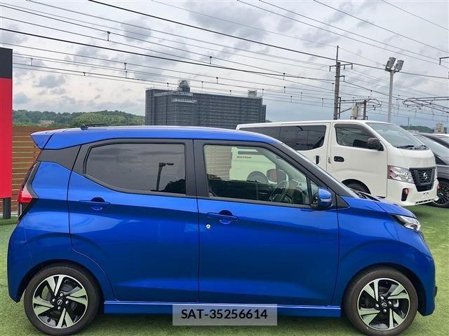 Nissan DAYZ 2023-11 7902493-6
