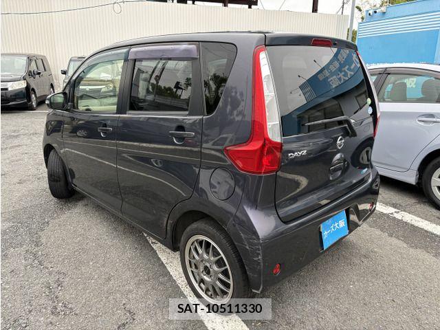 Nissan DAYZ 2013-10 7961159-3