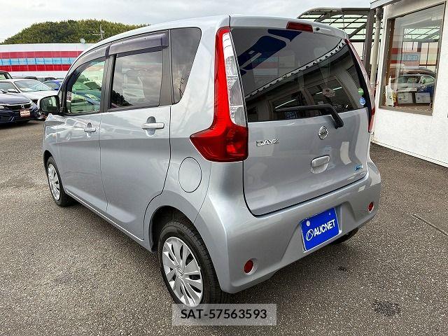 Nissan DAYZ 2014-05 7961156-2