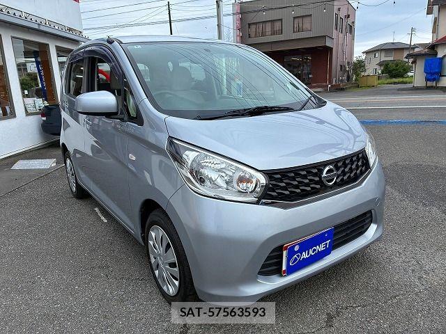 Nissan DAYZ 2014-05 7961156-4