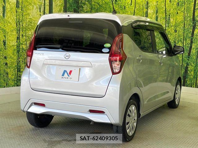 Nissan DAYZ 2019-08 7961152-17