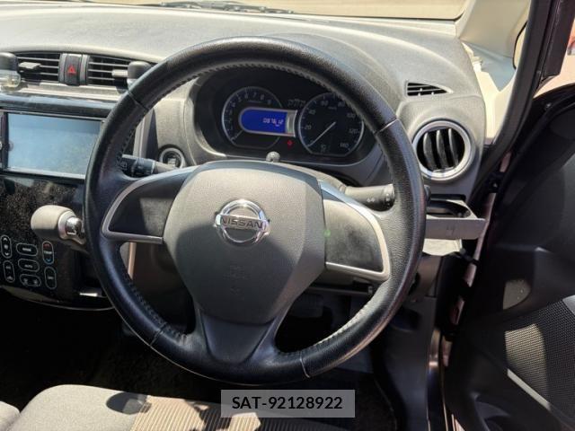 Nissan DAYZ 2015-01 7961162-10