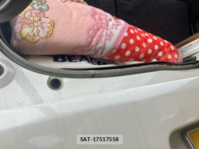 Nissan DAYZ 2014-02 7961164-27