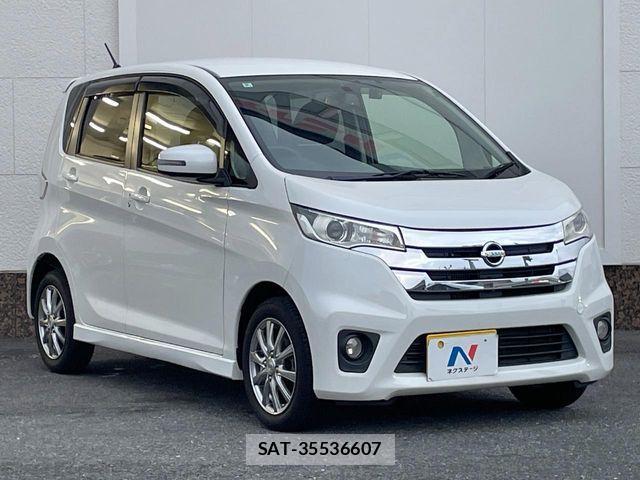 Nissan DAYZ 2014-03 7978980-15