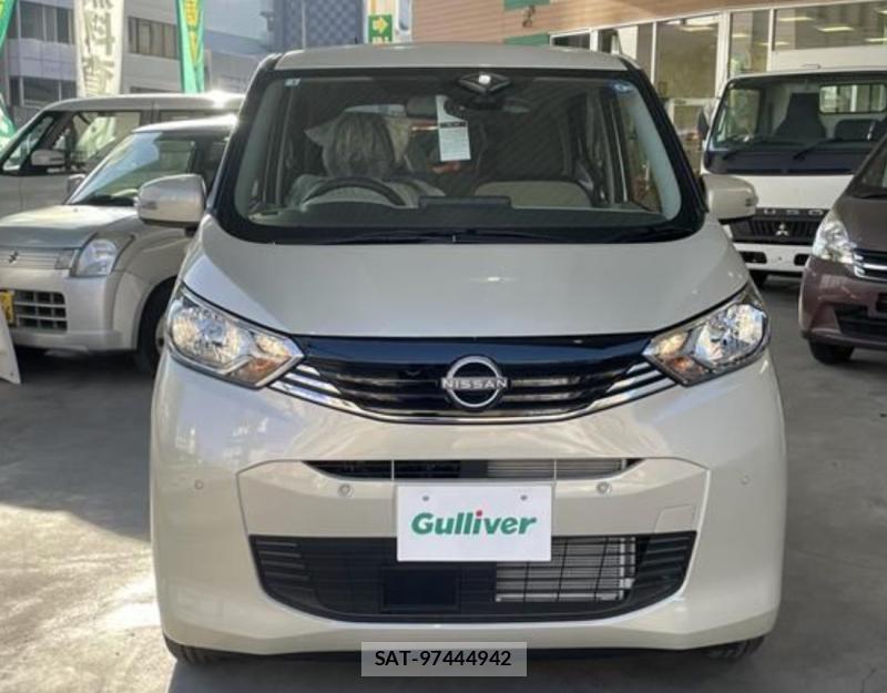 Nissan DAYZ 2026 8010946-5