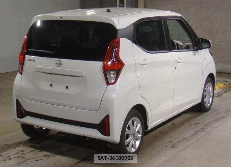 Nissan DAYZ 2026-06 8004781-1