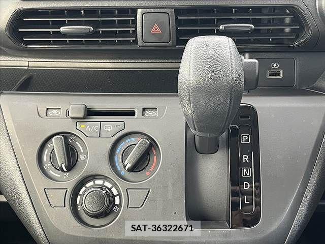 Nissan DAYZ 2021-06 8035216-21