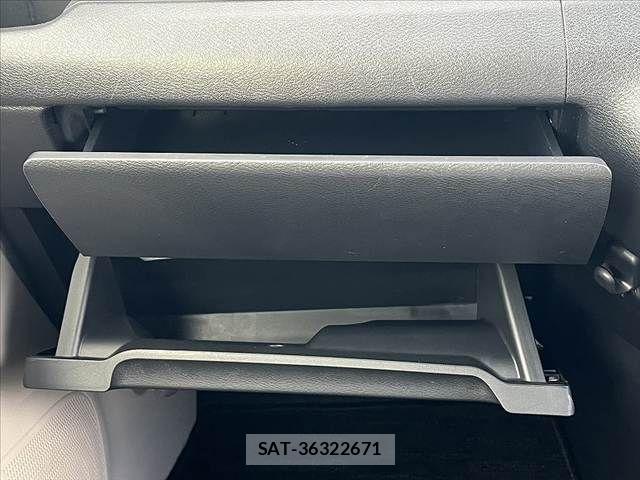 Nissan DAYZ 2021-06 8035216-23