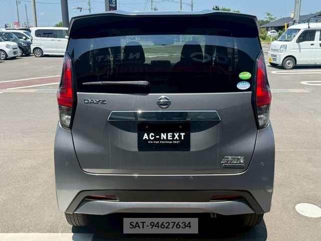 Nissan DAYZ 2020-07 8035213-15