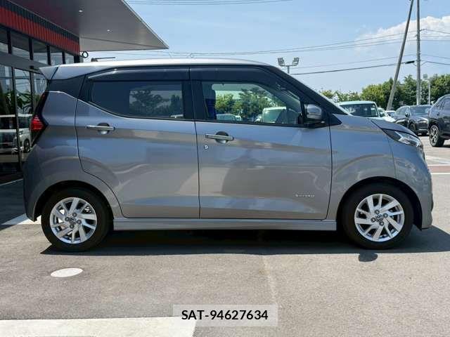 Nissan DAYZ 2020-07 8035213-17