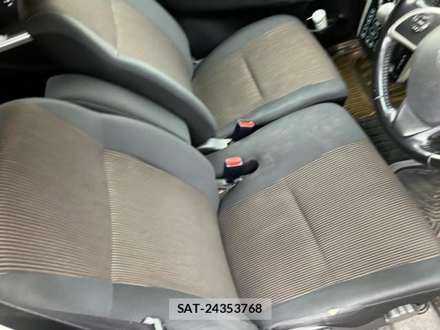 Nissan DAYZ 2013-10 8035231-15