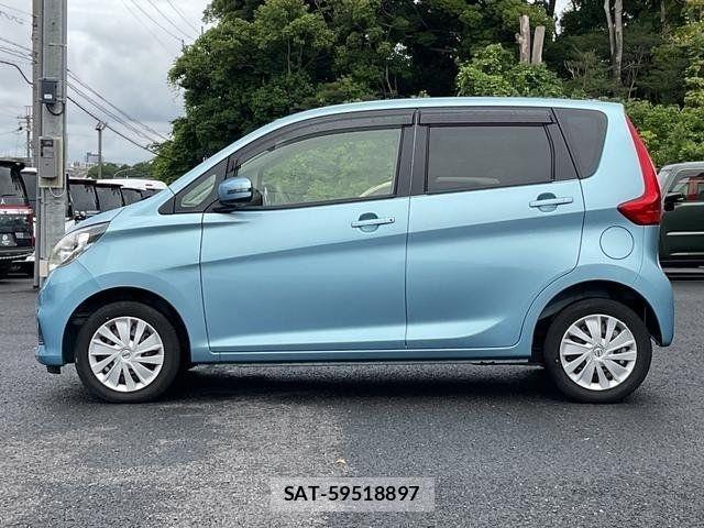 Nissan DAYZ 2017-03 8035220-4