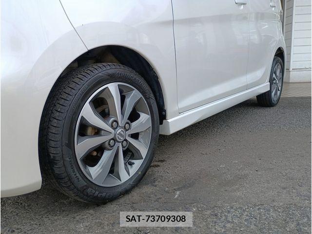 Nissan DAYZ 2013-07 8035225-7