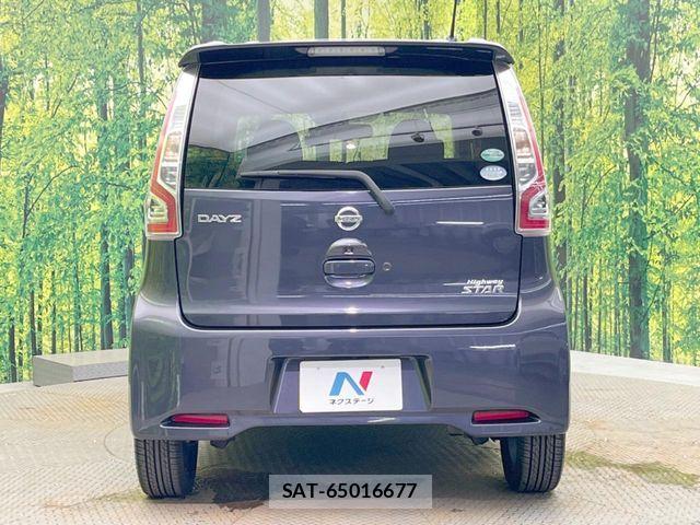 Nissan DAYZ 2015-12 8035221-14