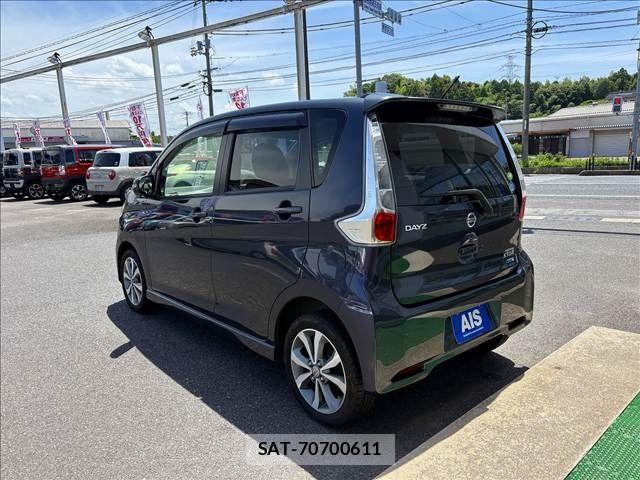 Nissan DAYZ 2014-01 8073533-2