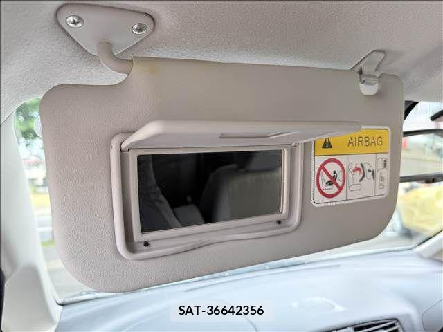 Nissan DAYZ 2015-01 8073536-16