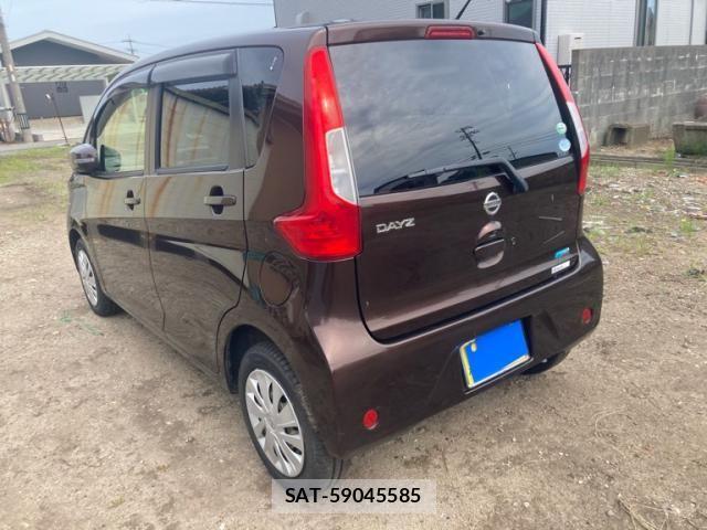 Nissan DAYZ 2016-01 8098830-3