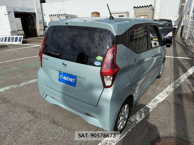 Nissan DAYZ 2020-11 8098820-4