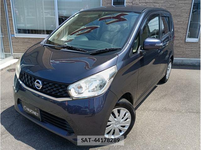 Nissan DAYZ 2014-03 8098823-0