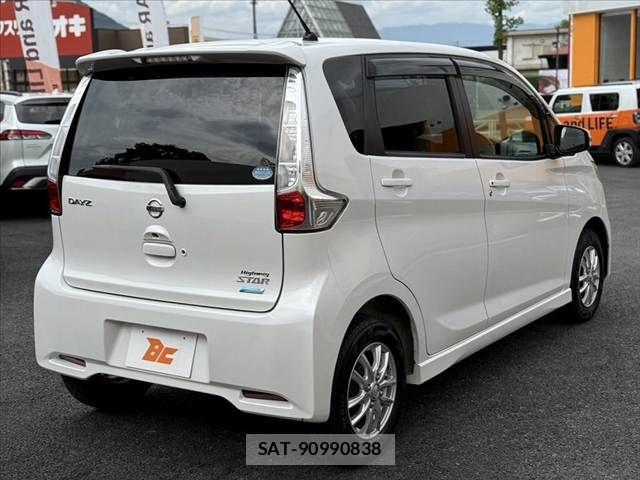 Nissan DAYZ 2013-07 8098828-14