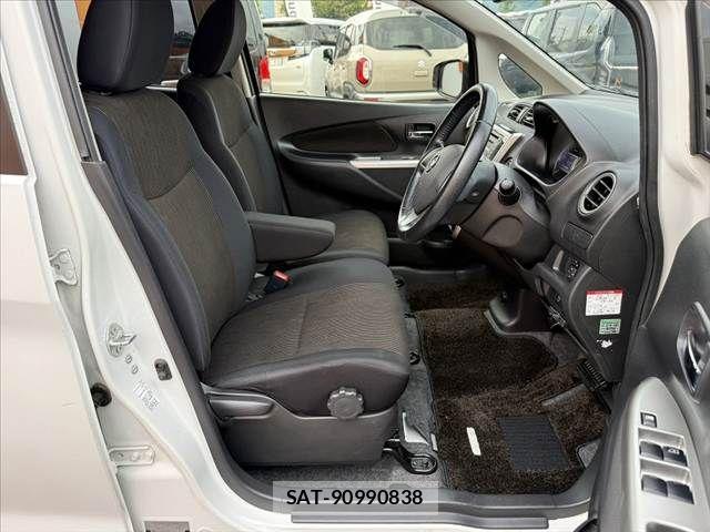 Nissan DAYZ 2013-07 8098828-15