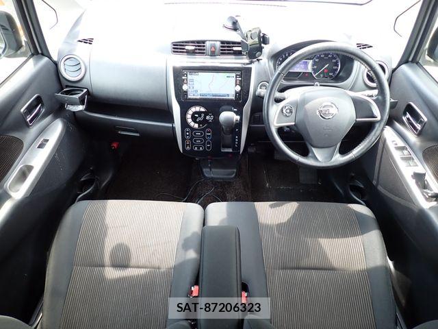 Nissan DAYZ 2015-09 8098807-15