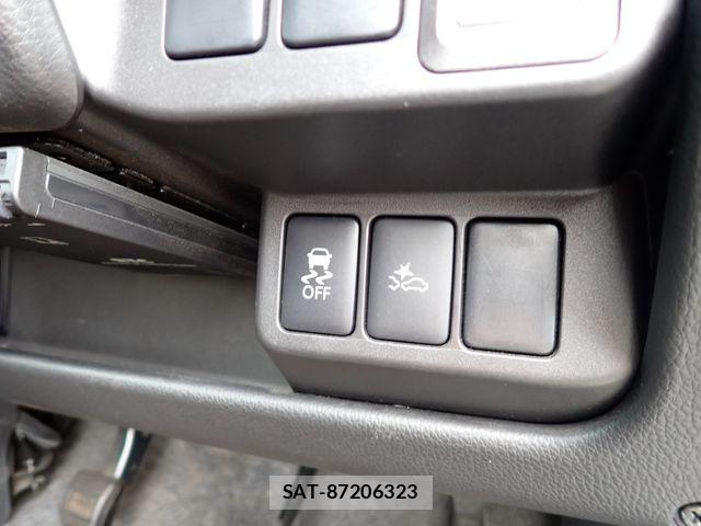 Nissan DAYZ 2015-09 8098807-16