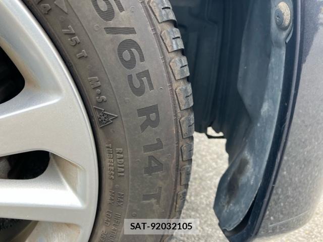 Nissan DAYZ 2015-01 8098829-12