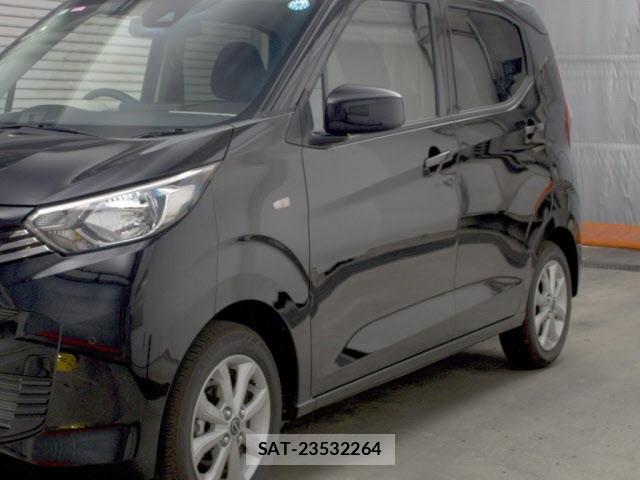 Nissan DAYZ 2026-01 8107913-5