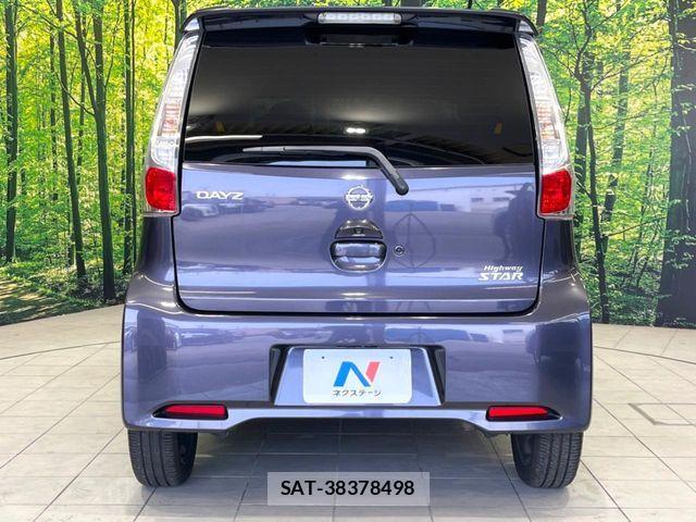 Nissan DAYZ 2015-09 8129713-14