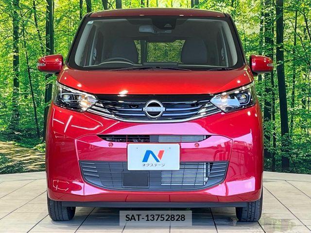 Nissan DAYZ 2025-07 8129690-13