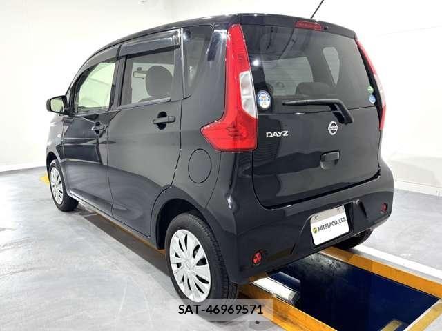 Nissan DAYZ 2017-06 8129714-5
