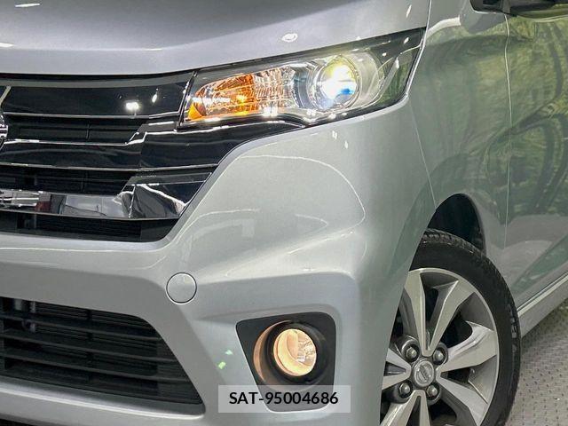 Nissan DAYZ 2013-12 8145708-11
