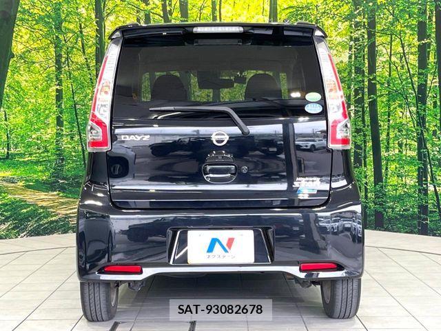 Nissan DAYZ 2016-03 8145707-14