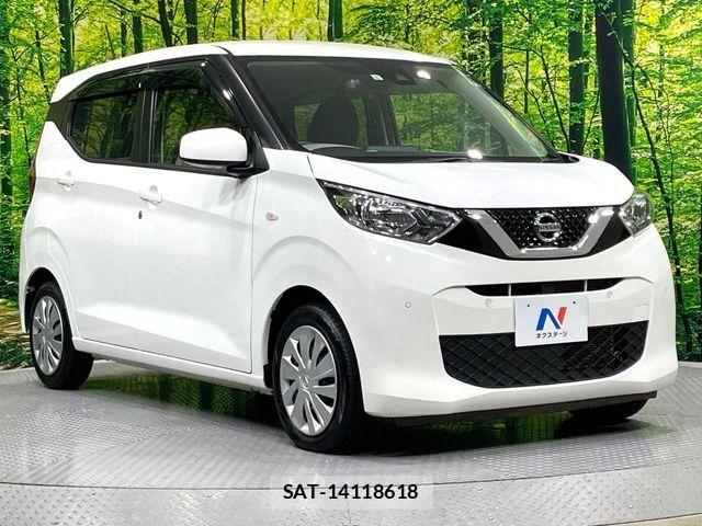Nissan DAYZ 2019-06 8145704-15