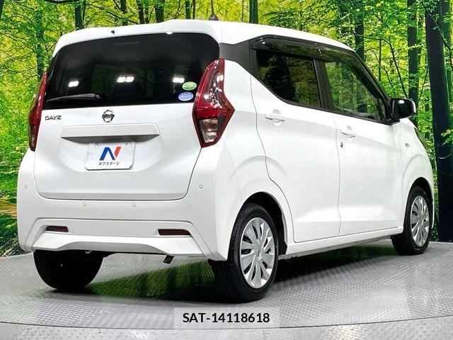 Nissan DAYZ 2019-06 8145704-16