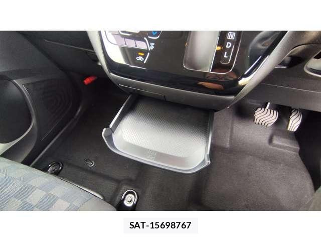 Nissan DAYZ 2022-03 8158275-28