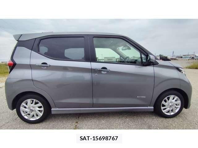 Nissan DAYZ 2022-03 8158275-4
