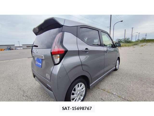 Nissan DAYZ 2022-03 8158275-6