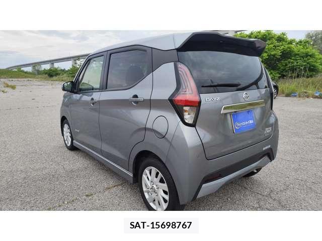 Nissan DAYZ 2022-03 8158275-7