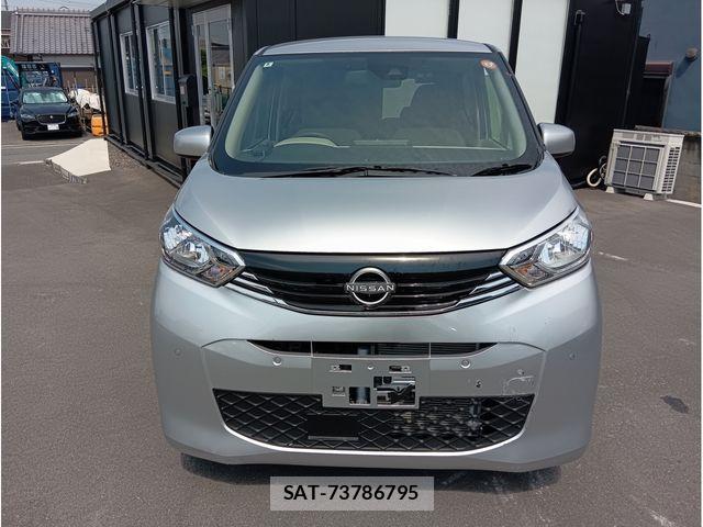 Nissan DAYZ 2025-08 8207219-1